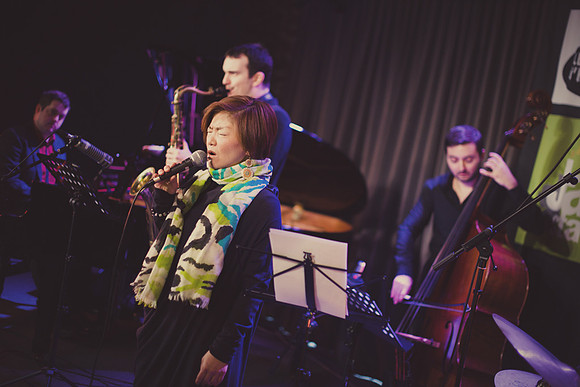 Maki's recording at Jazz Station