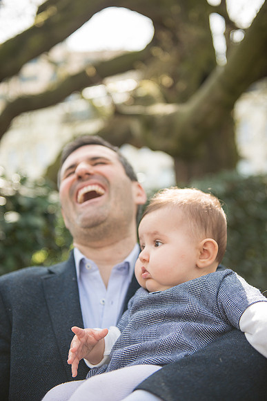 Maternity photo session in Brussels